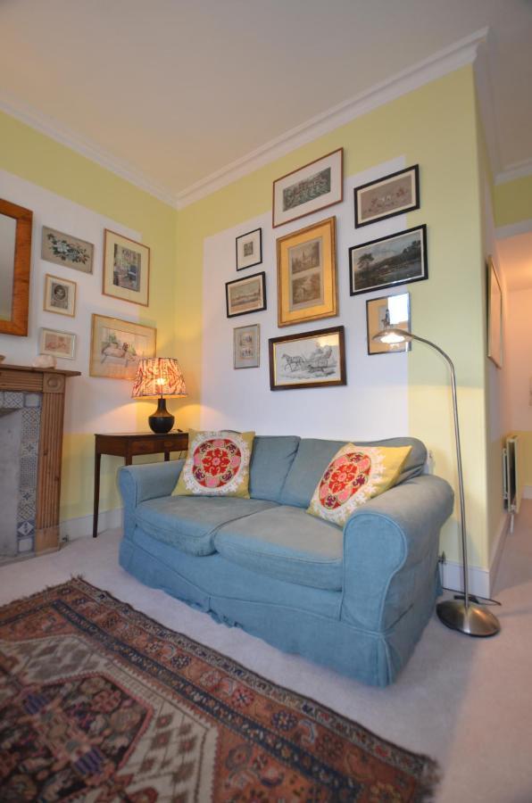 Notting Hill Charm -Sleeps 5 - Urban Retreat Apartment ลอนดอน ภายนอก รูปภาพ